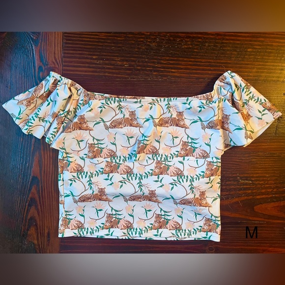 Kortni Jeane tigers ruffled around top - Picture 1 of 1